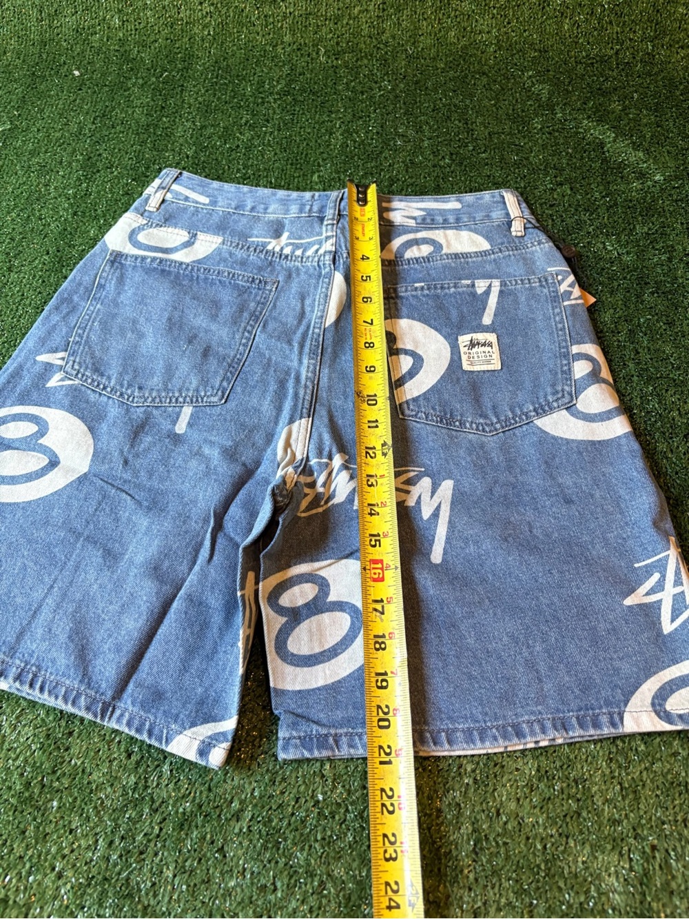 Stussy Blue Denim Shorts with White Graphic Print - Picture 5 of 6